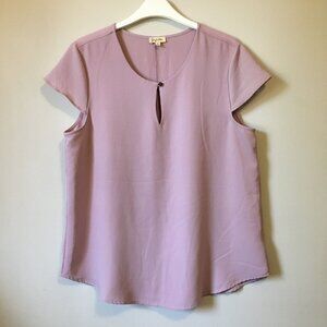 Lily White Winsome Orchid Stud Button Crepe Blouse L